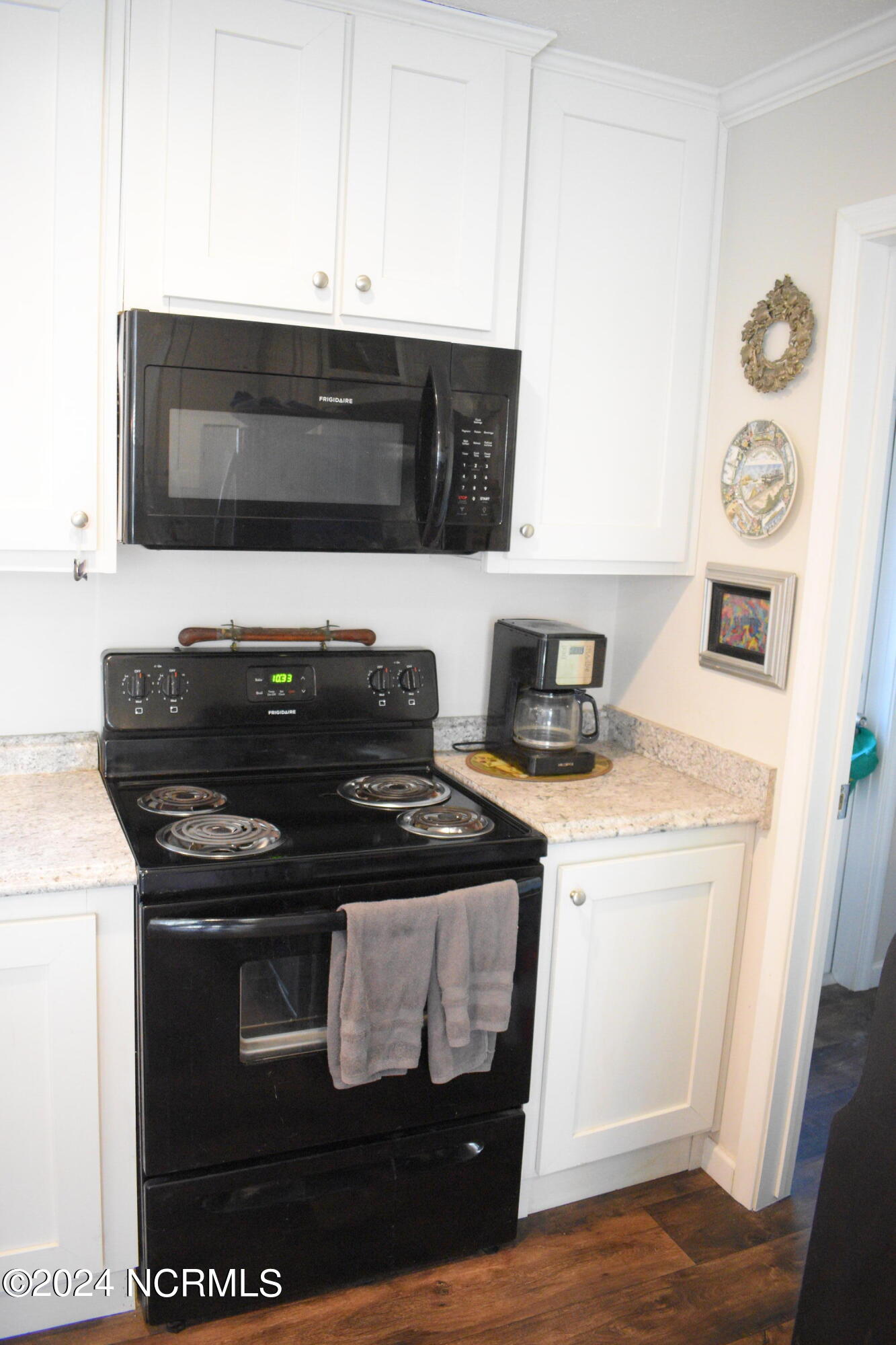 1850 Kennels Beach Road Grantsboro, NC 28529 - Photo 7 of 40 DSC_0132