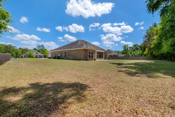 $995,000 | 5755 Farnsworth Drive, Tallahassee, FL 32312