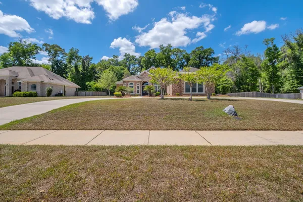 $995,000 | 5755 Farnsworth Drive, Tallahassee, FL 32312