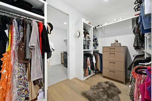 $1,395,000 | 5515 Jim Hogg Avenue, Unit B, Austin, TX 78756