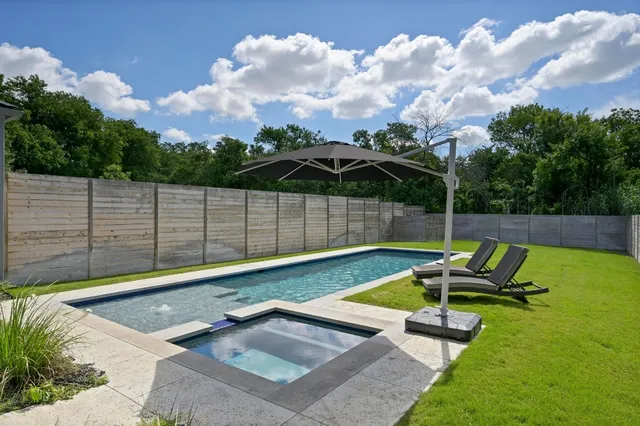 $1,475,000 | 5515 Jim Hogg Avenue, Unit B, Austin, TX 78756