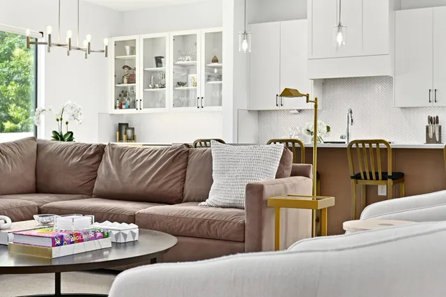 $1,395,000 | 5515 Jim Hogg Avenue, Unit B, Austin, TX 78756