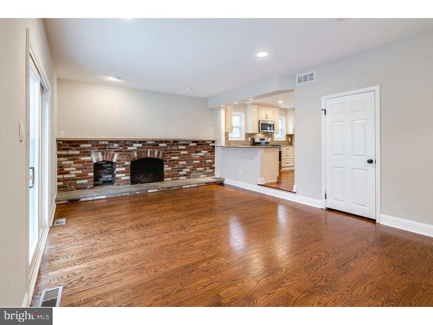 16 Tendring Road Cherry Hill, NJ 08003 - Photo 7 of 22
