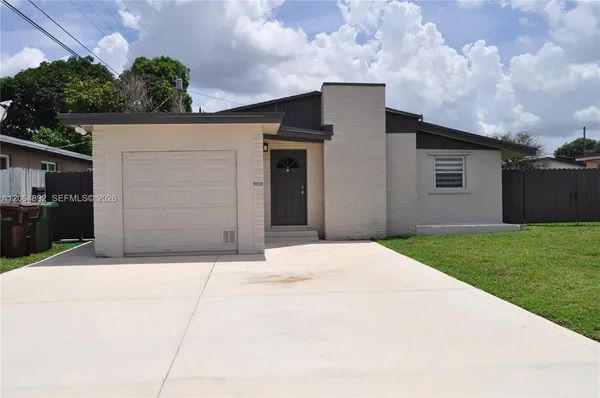 $575,000 | 4035 East 2nd Avenue, Hialeah, FL 33013