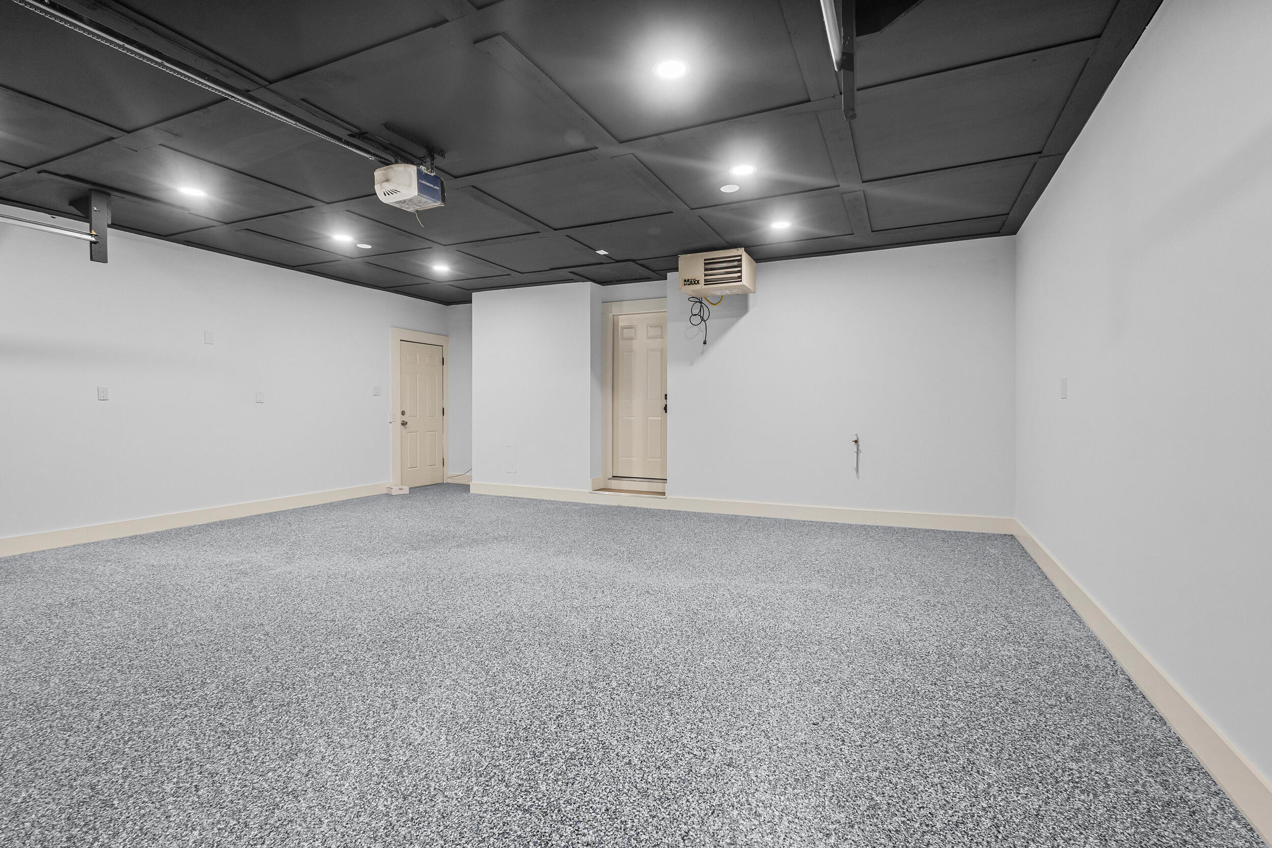 986 Indian Hills Road Fontana, WI 53125 - Photo 75 of 108 Garage