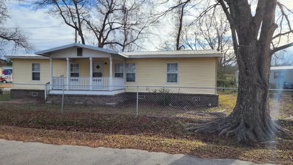 $71,700 | 109 Oak Street, St. Stephen, SC 29479