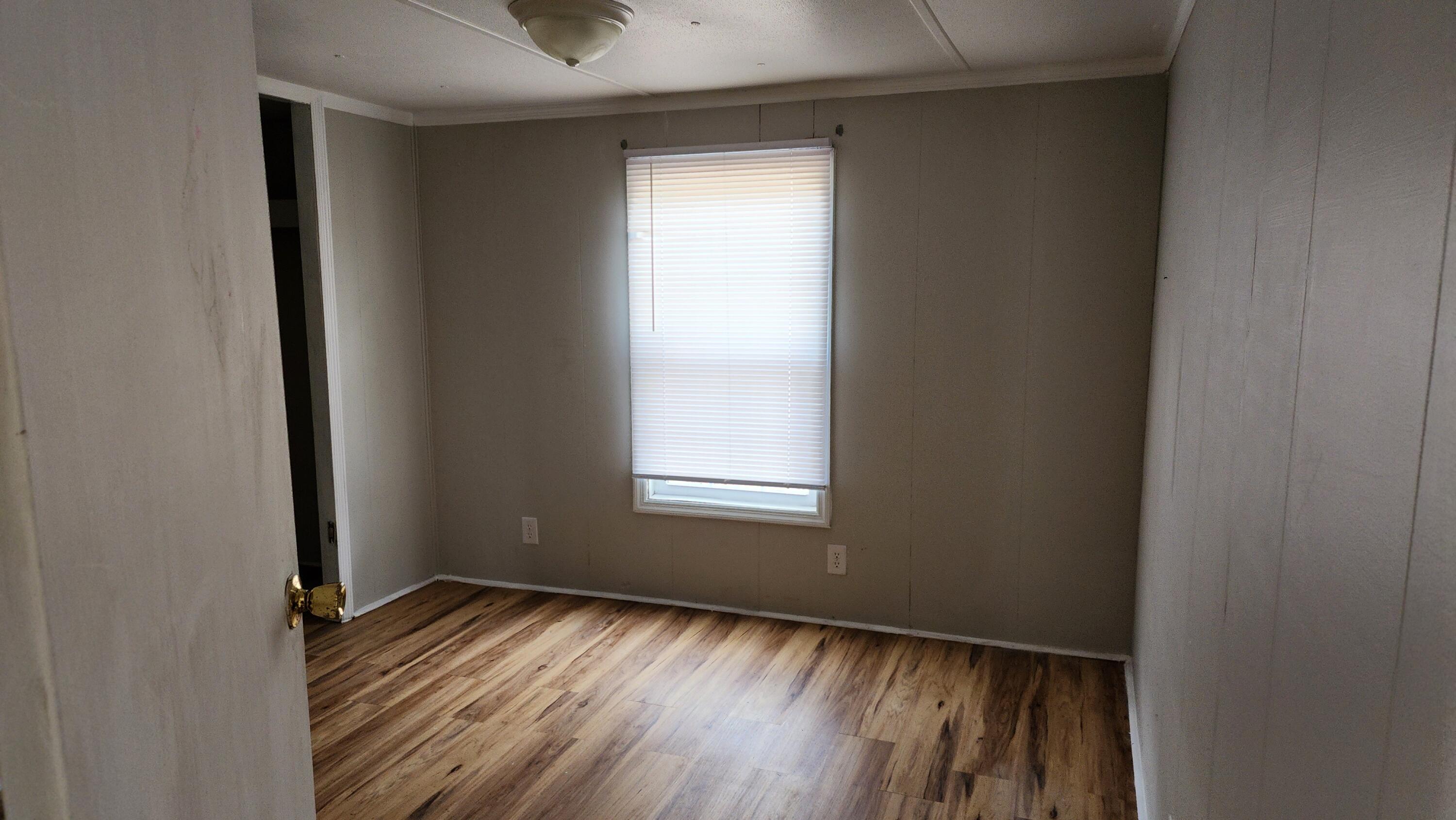 109 Oak Street St. Stephen, SC 29479 - Photo 13 of 20 20250113_092314