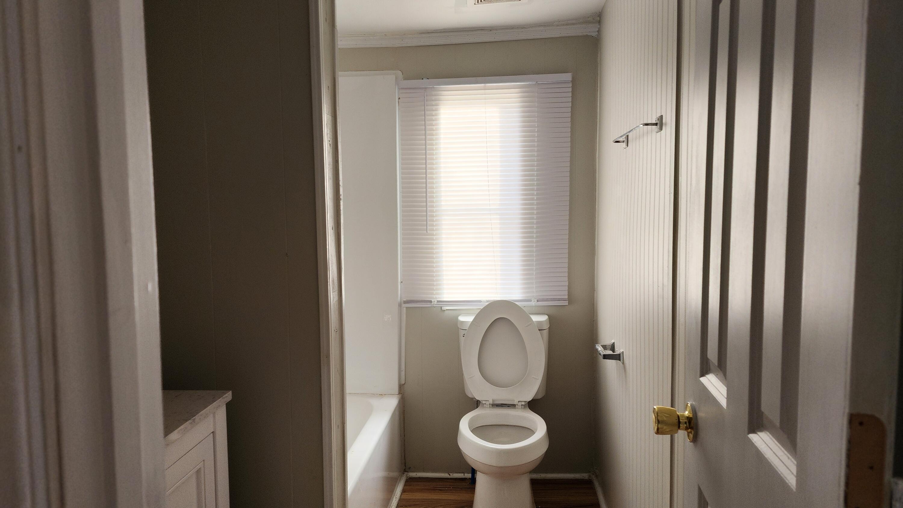 109 Oak Street St. Stephen, SC 29479 - Photo 15 of 20 20250113_092323