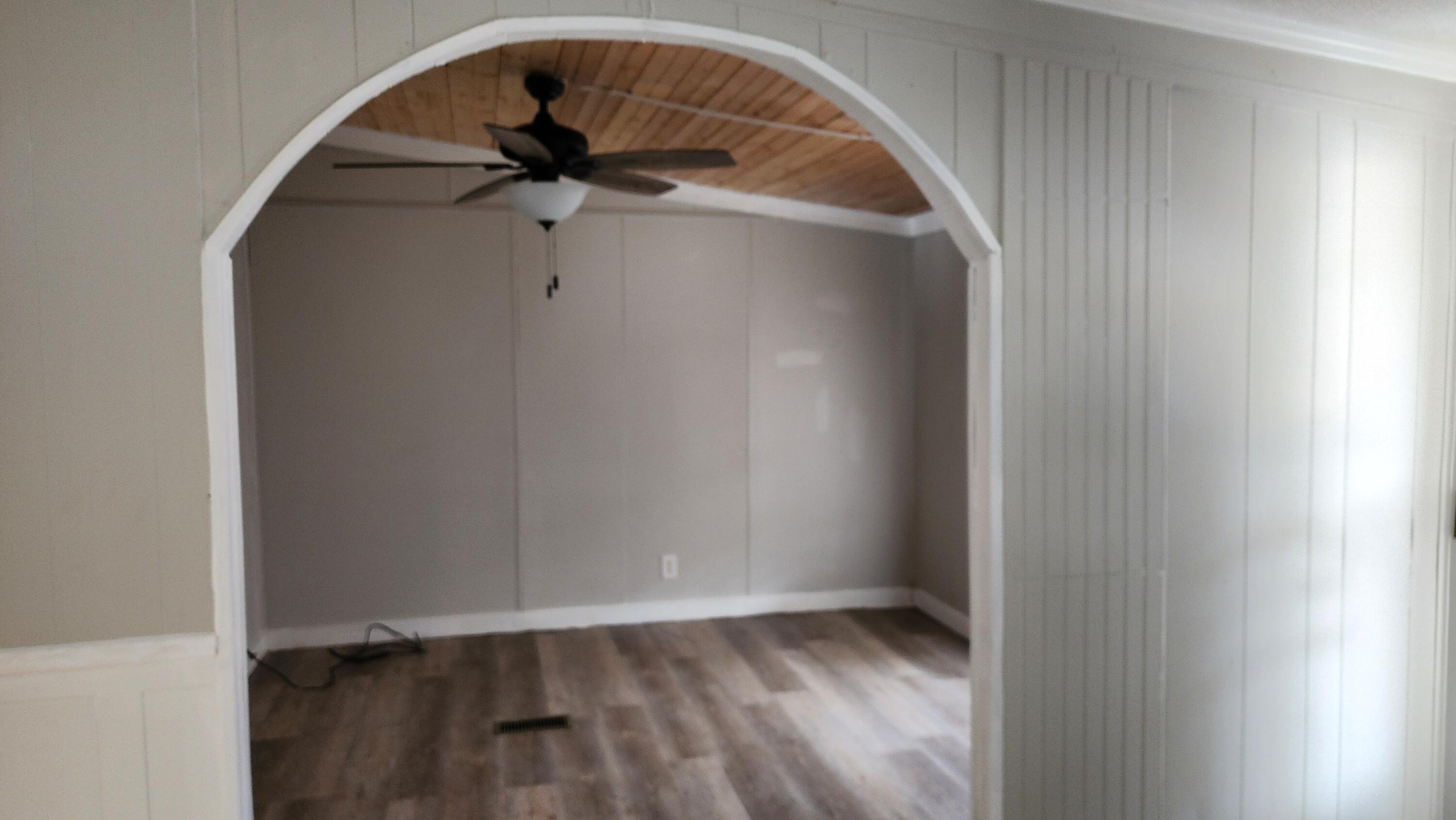 109 Oak Street St. Stephen, SC 29479 - Photo 5 of 20 Dining room