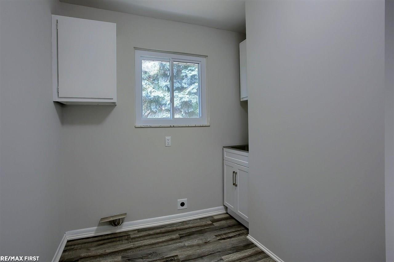 17239 Faulman Road Clinton Township, MI 48035 - Photo 9 of 22 50054876-8.JPG