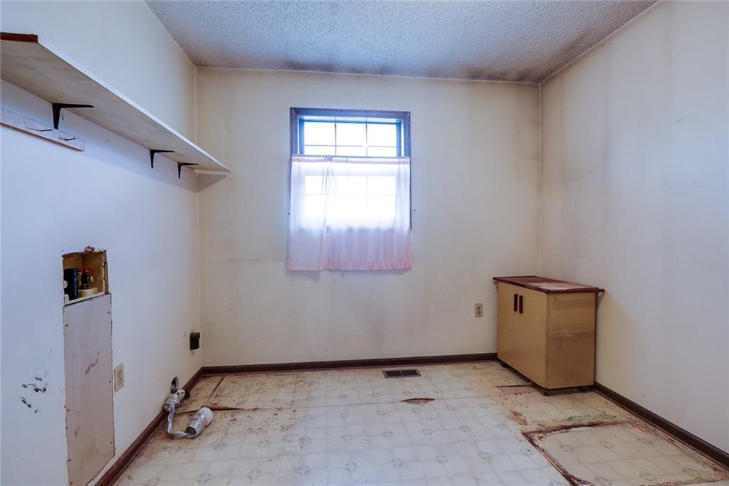 1888 Northwest 200th Road Kingsville, MO 64061 - Photo 16 of 51