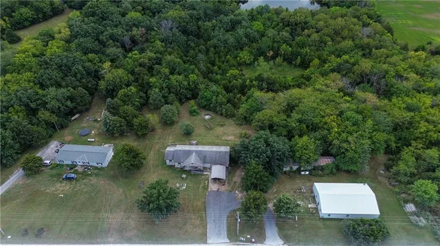 $450,000 | 1888 Northwest 200th Road, Kingsville, MO 64061