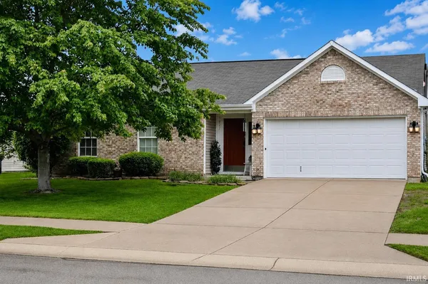 $245,900 | 5827 Granite Drive, Anderson, IN 46013