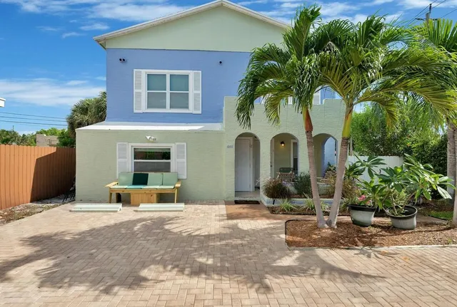 $1,800 | 411 Nathan Hale Road, Unit 2, West Palm Beach, FL 33405