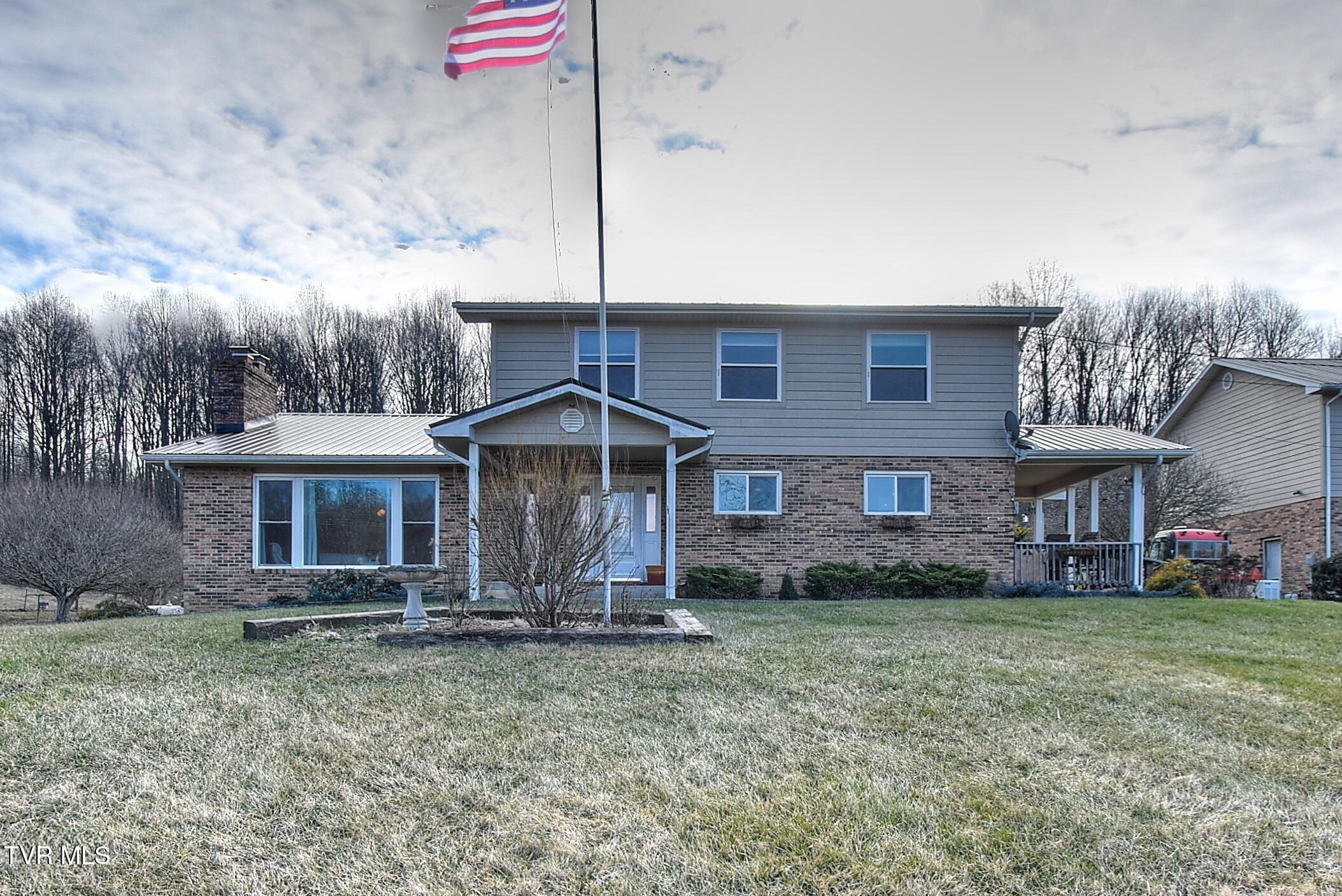 143 Fordtown Road Fall Branch, TN 37656 - Photo 3 of 91 MAIN HOUSE