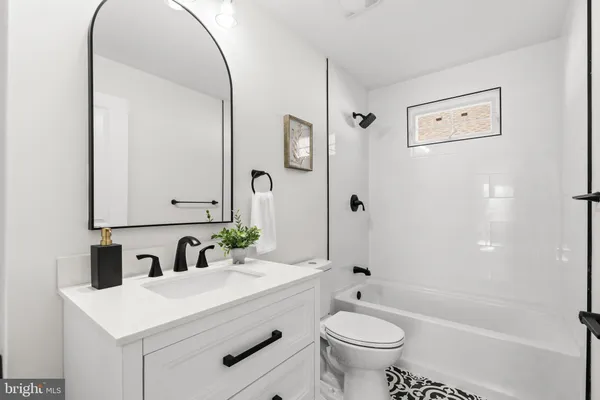 $399,900 | 55 Sheffield Place, Southampton, NJ 08088