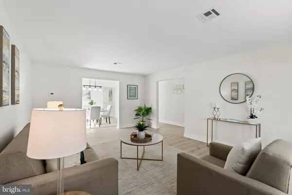 $399,900 | 55 Sheffield Place, Southampton, NJ 08088