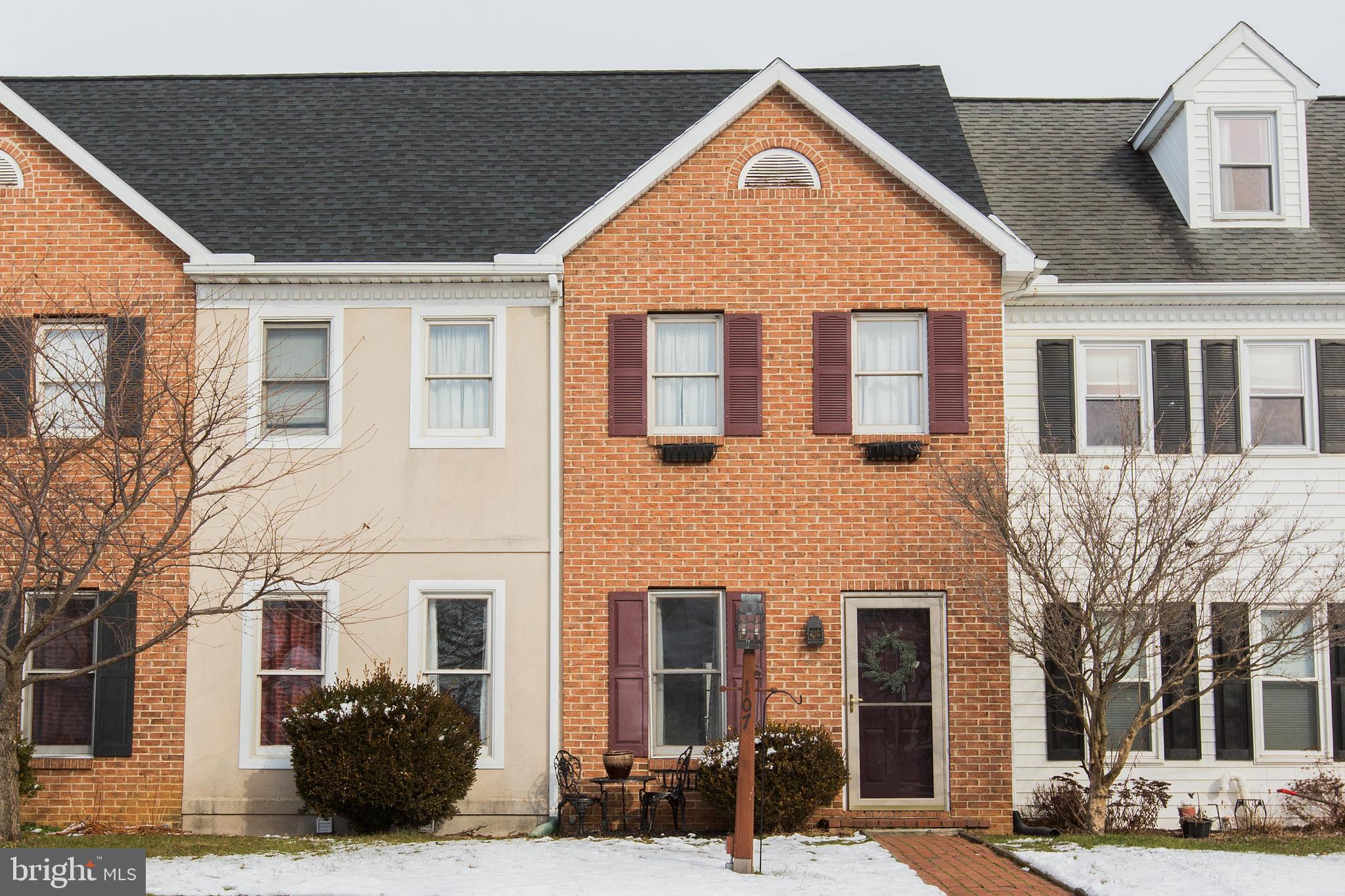 107 Chukar Court Lititz, PA 17543 - Photo 1 of 47 107 Chukar Court, Lititz