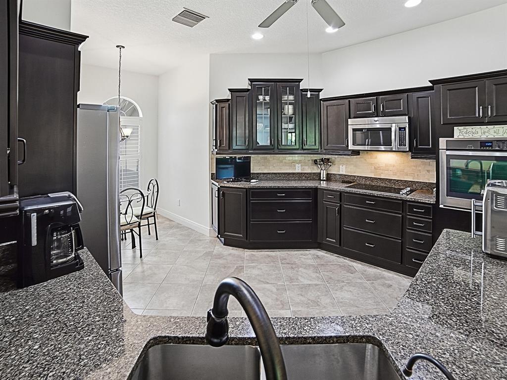 2935 Luraville Road The Villages, FL 32163 - Photo 11 of 43