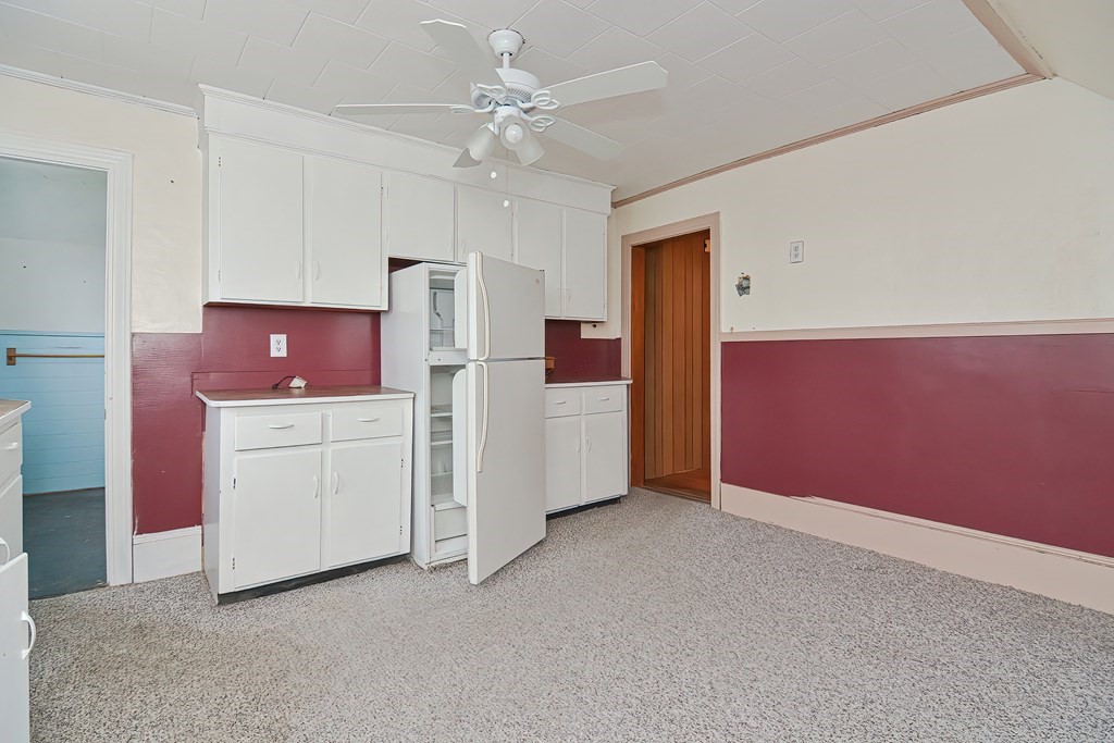 820 Wilson Road Fall River, MA 02720 - Photo 21 of 41 Gallery Image 21