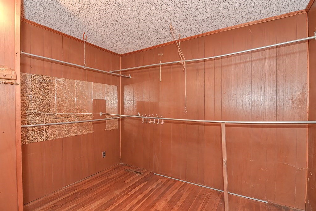 820 Wilson Road Fall River, MA 02720 - Photo 28 of 41 Gallery Image 28