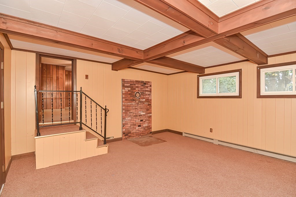 820 Wilson Road Fall River, MA 02720 - Photo 36 of 41 Gallery Image 36