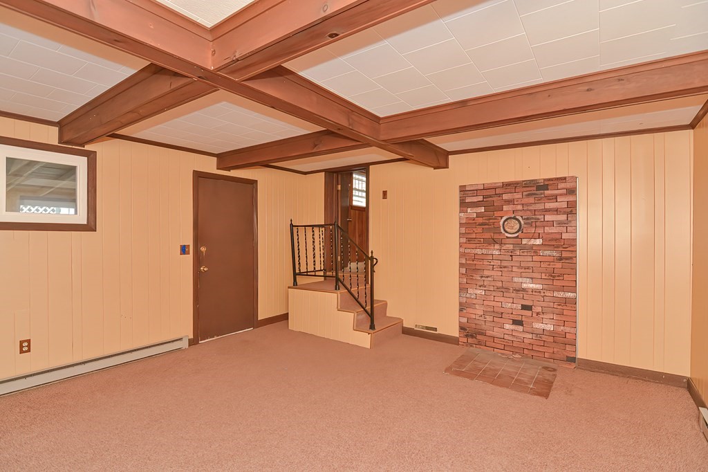 820 Wilson Road Fall River, MA 02720 - Photo 37 of 41 Gallery Image 37
