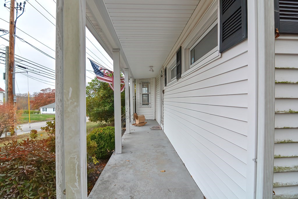 820 Wilson Road Fall River, MA 02720 - Photo 7 of 41 Gallery Image 7