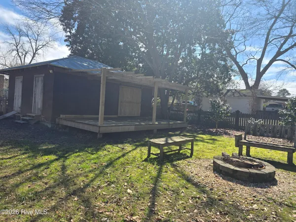 $2,650 | 203 North Granville Street, Edenton, NC 27932