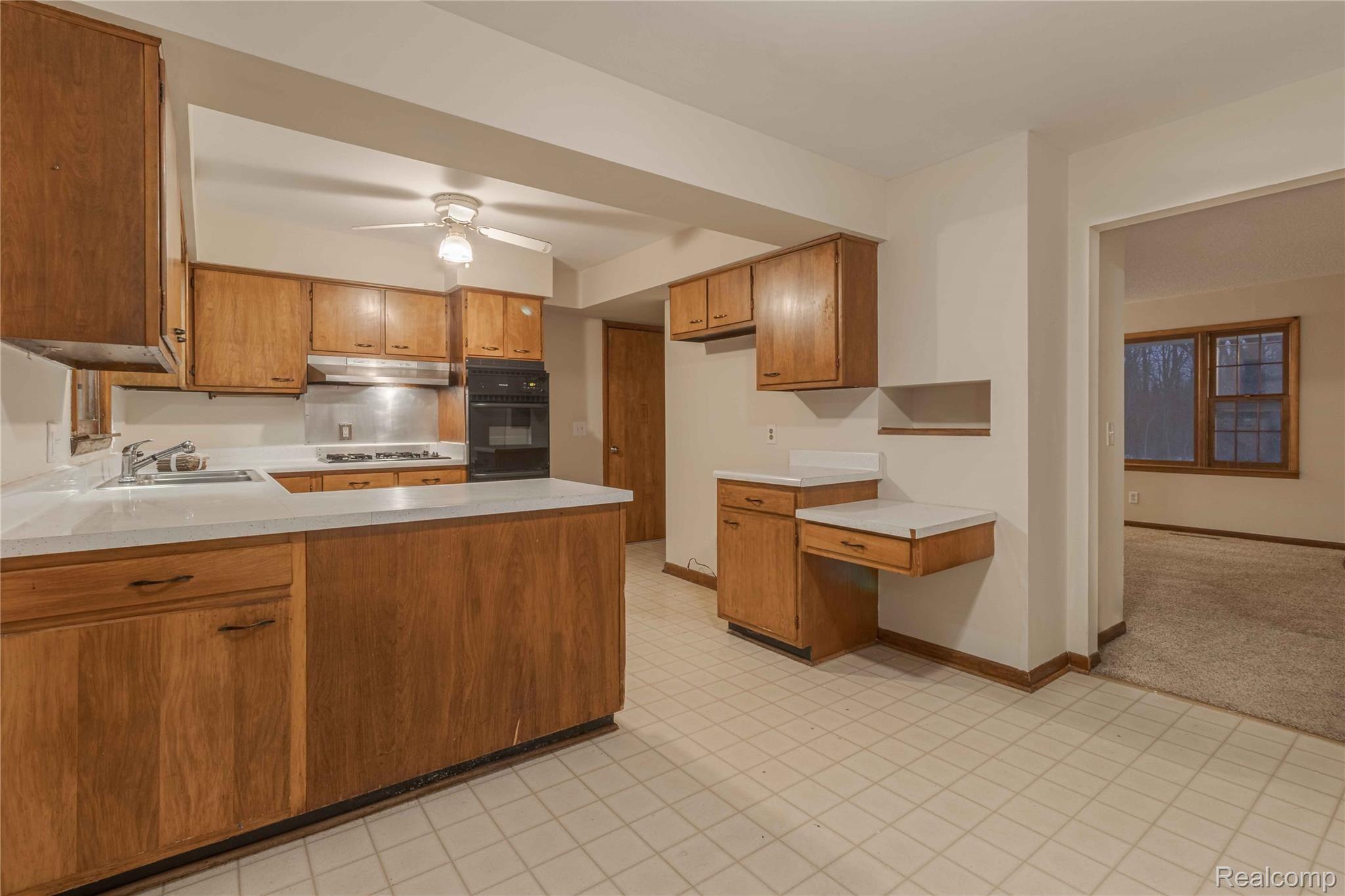 2917 Staib Road Tecumseh, MI 49286 - Photo 11 of 40 9 Staib (20 of 67).jpg