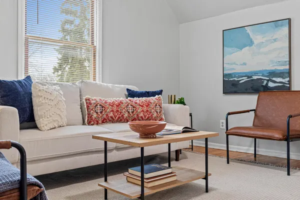 $425,000 | 2314 Northeast 2nd Street, Minneapolis, MN 55418
