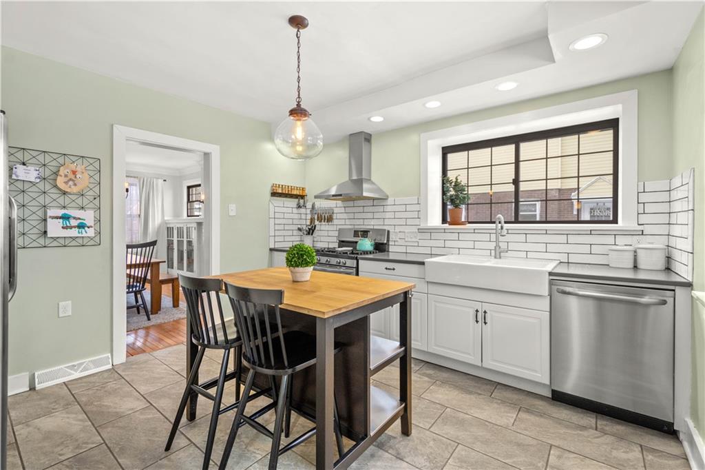 2 Wellington Road Pittsburgh, PA 15221 - Photo 12 of 25 Gallery Image 12
