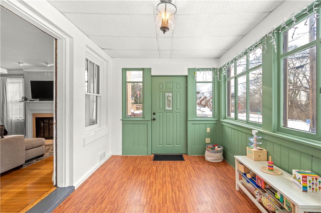 2 Wellington Road Pittsburgh, PA 15221 - Photo 5 of 25 Gallery Image 5