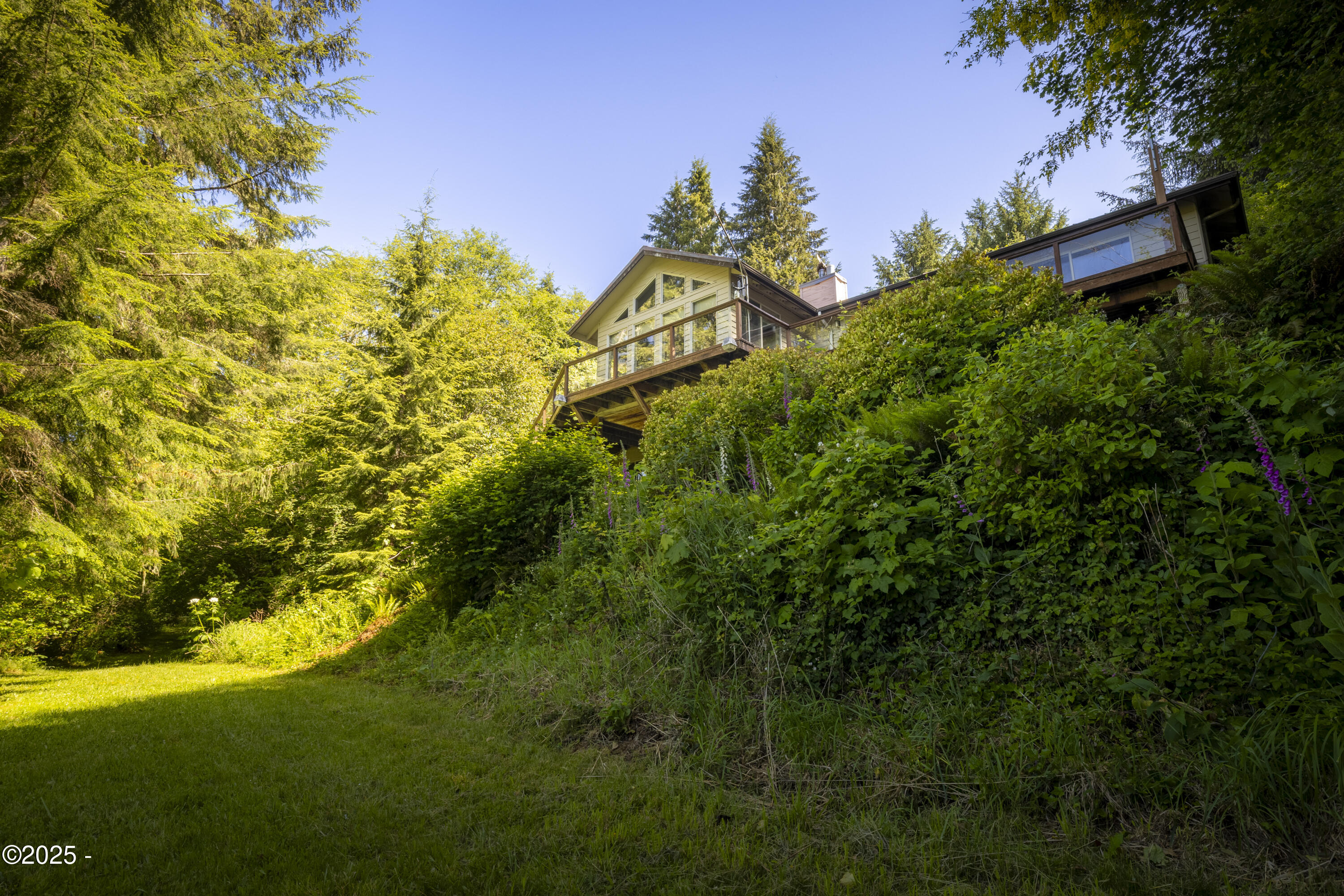 1389 Old River Road Northeast Siletz, OR 97380 - Photo 13 of 60