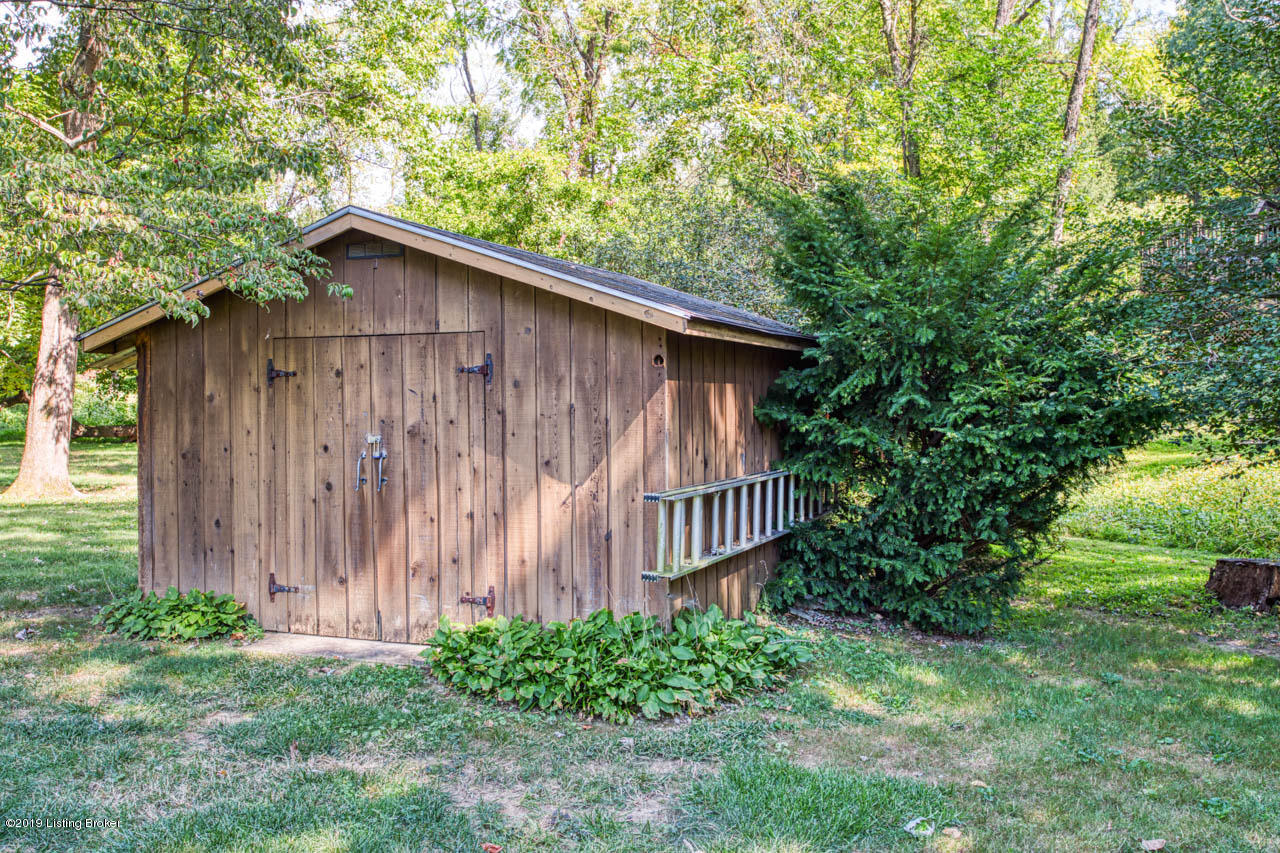 515 Indian Ridge Road Louisville, KY 40207 - Photo 41 of 43 515 Indian Ridge Rd-48