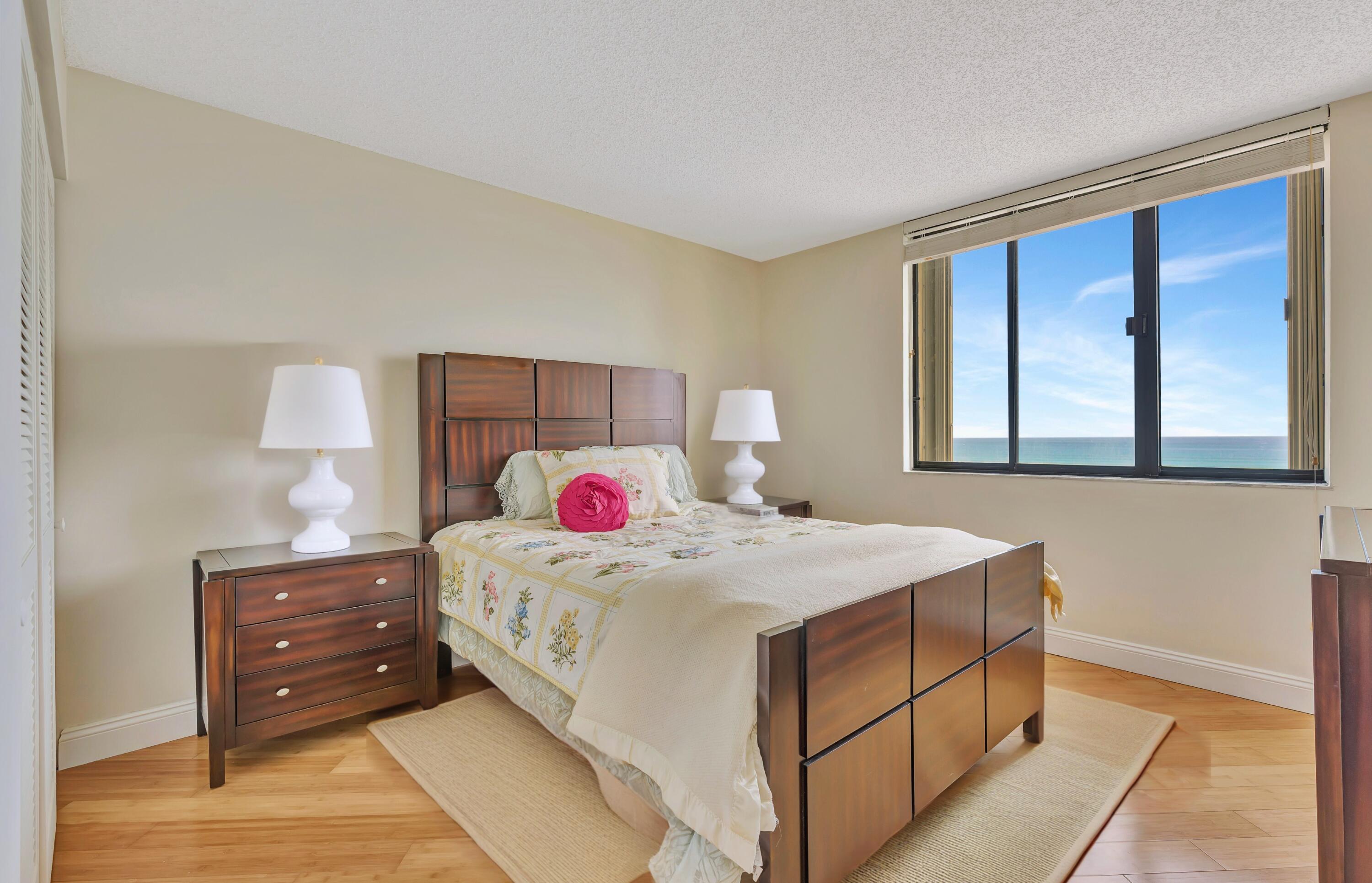 300 Ocean Trail Way, Unit 1008 Jupiter, FL 33477 - Photo 19 of 24 guest bedroom