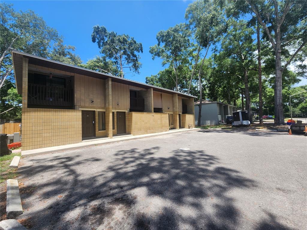702 Southwest 70th Terrace, Unit B Gainesville, FL 32607 - Photo 1 of 33