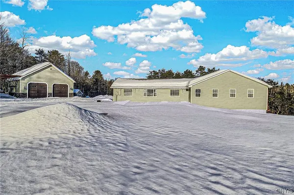 $415,000 | 388 Peck Road, Salisbury, NY 13454