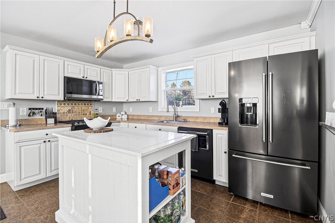 388 Peck Road Salisbury, NY 13454 - Photo 9 of 49