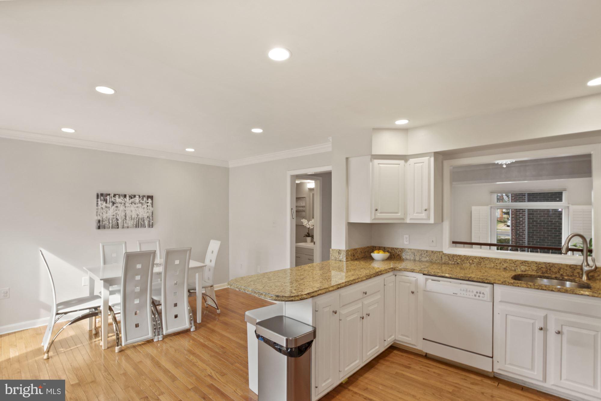 1106 Arcola Avenue Silver Spring, MD 20902 - Photo 11 of 33 Eat-in Kitchen
