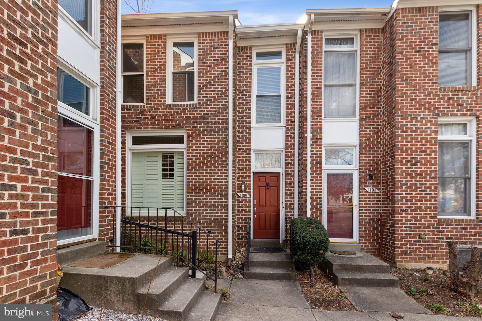 1106 Arcola Avenue Silver Spring, MD 20902 - Photo 2 of 33 Large Corner Unit