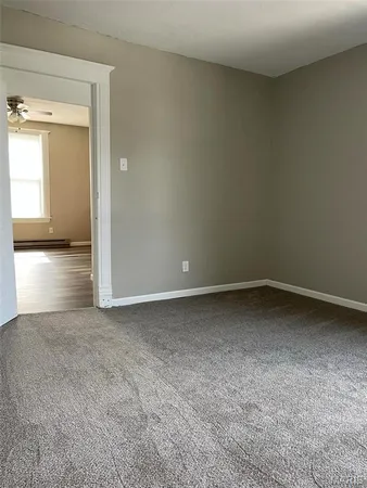 $1,200 | 319 North Hesperia Street, Unit B, Collinsville, IL 62234
