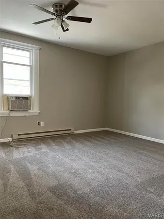 $1,200 | 319 North Hesperia Street, Unit B, Collinsville, IL 62234