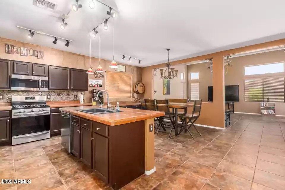 45290 Miramar Road Maricopa, AZ 85139 - Photo 3 of 55 Miramar 3