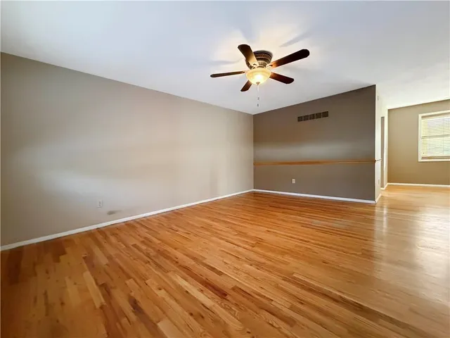 $249,000 | 8501 Northeast 56th Street, Kansas City, MO 64119