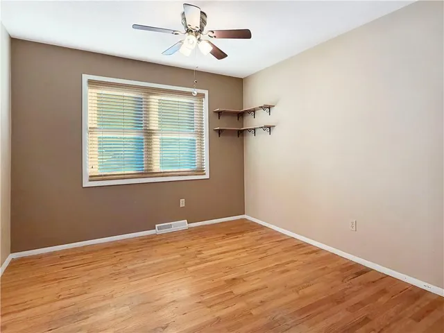 $249,000 | 8501 Northeast 56th Street, Kansas City, MO 64119