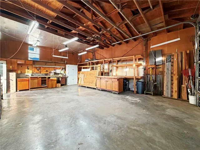 $249,000 | 8501 Northeast 56th Street, Kansas City, MO 64119