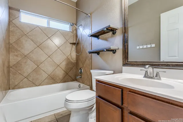 $1,850 | 705 High Trail Road, Schertz, TX 78108