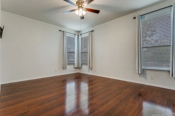 $1,750 | 705 High Trail Road, Schertz, TX 78108