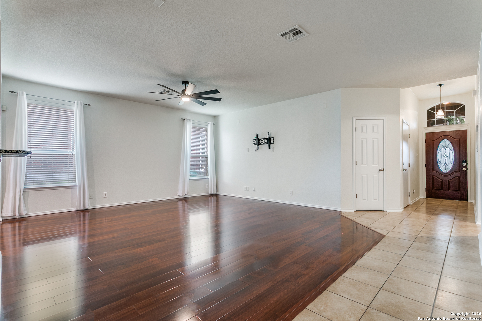 705 High Trail Road Schertz, TX 78108 - Photo 5 of 25